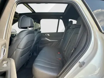 X5 xDrive45e 22