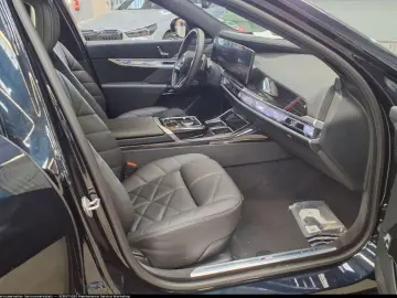 740d xDr M SPORT FondEnt,AHK,SkyL,StHz,360,DAPro