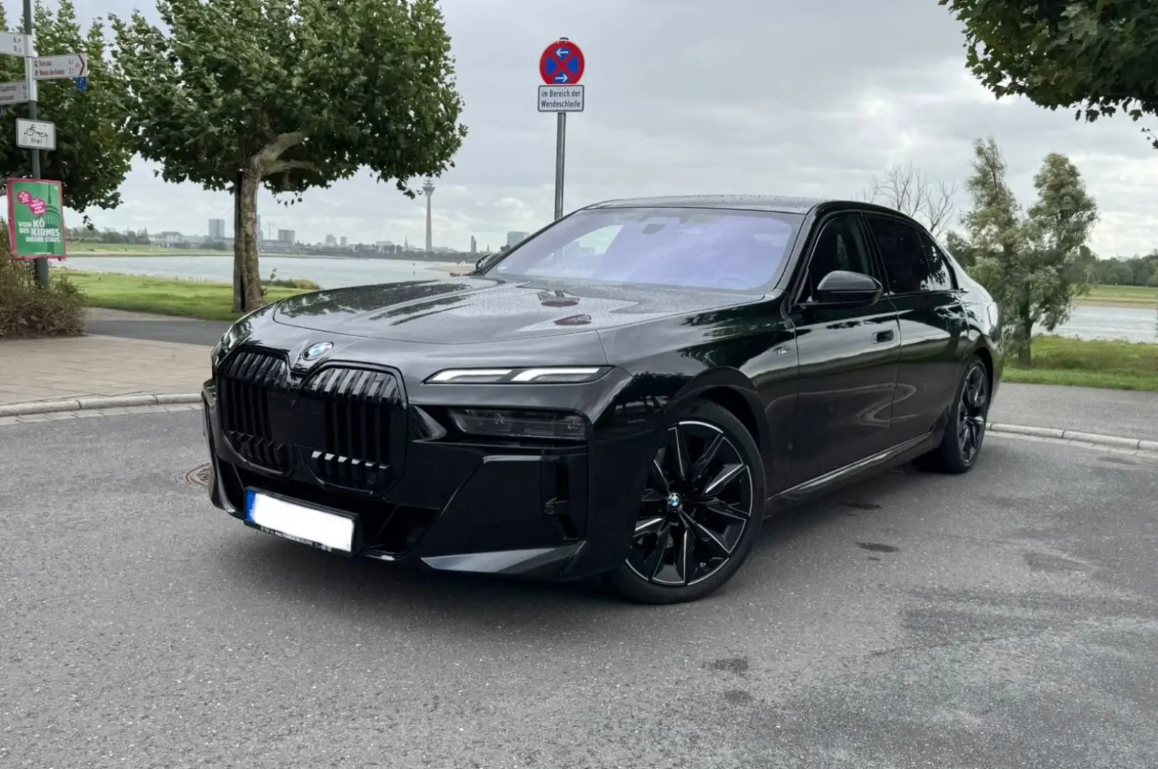 740d xDrive M-Sport Pro / Soft-Close / B&W