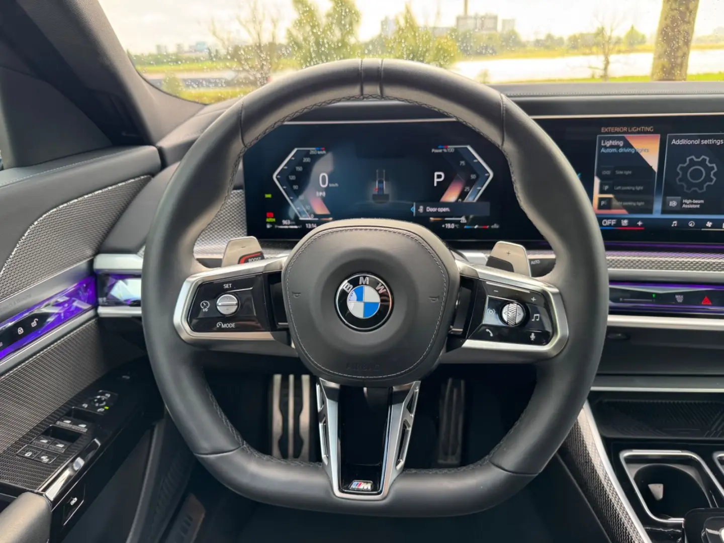 740d xDrive M-Sport Pro / Soft-Close / B&W