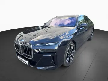 740d M-Sport SkyLounge Fond-Entert. BAB-Ass. 21