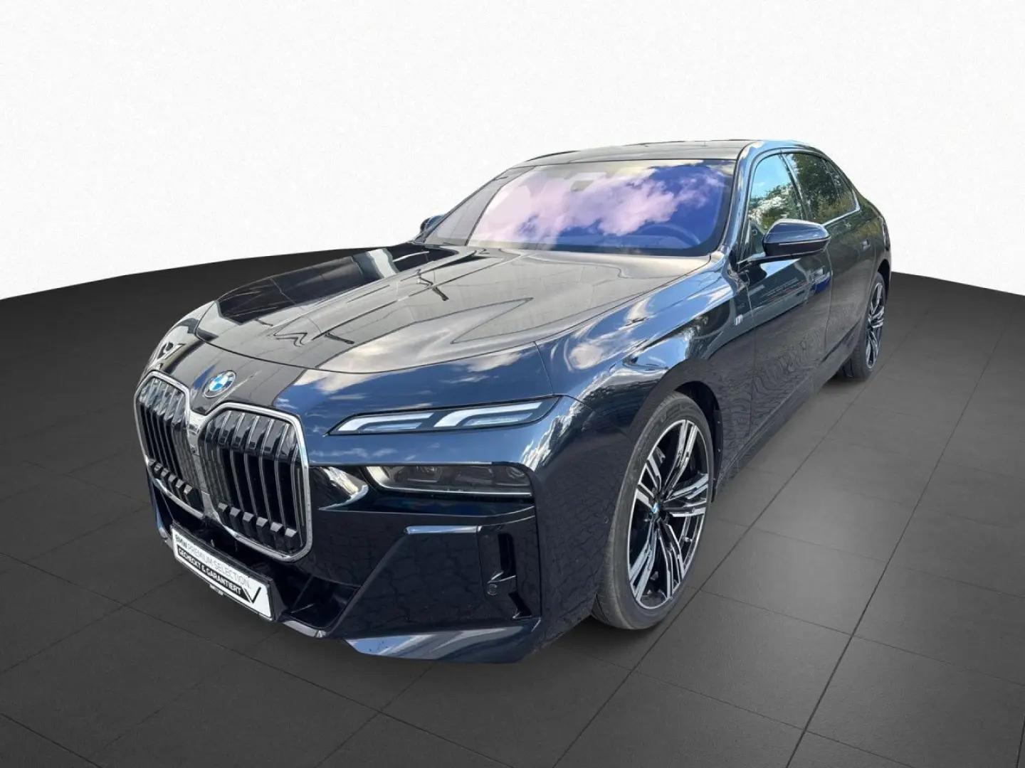 740d M-Sport SkyLounge Fond-Entert. BAB-Ass. 21