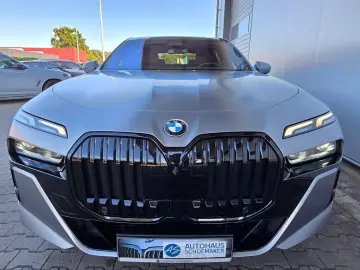 740d xDrive M Sport Pro*UPE-152tEUR*Matt*el-Tür