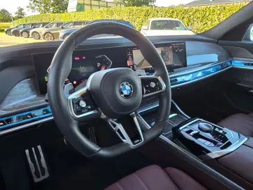 740d xDrive M Sport Pro*UPE-152tEUR*Matt*el-Tür