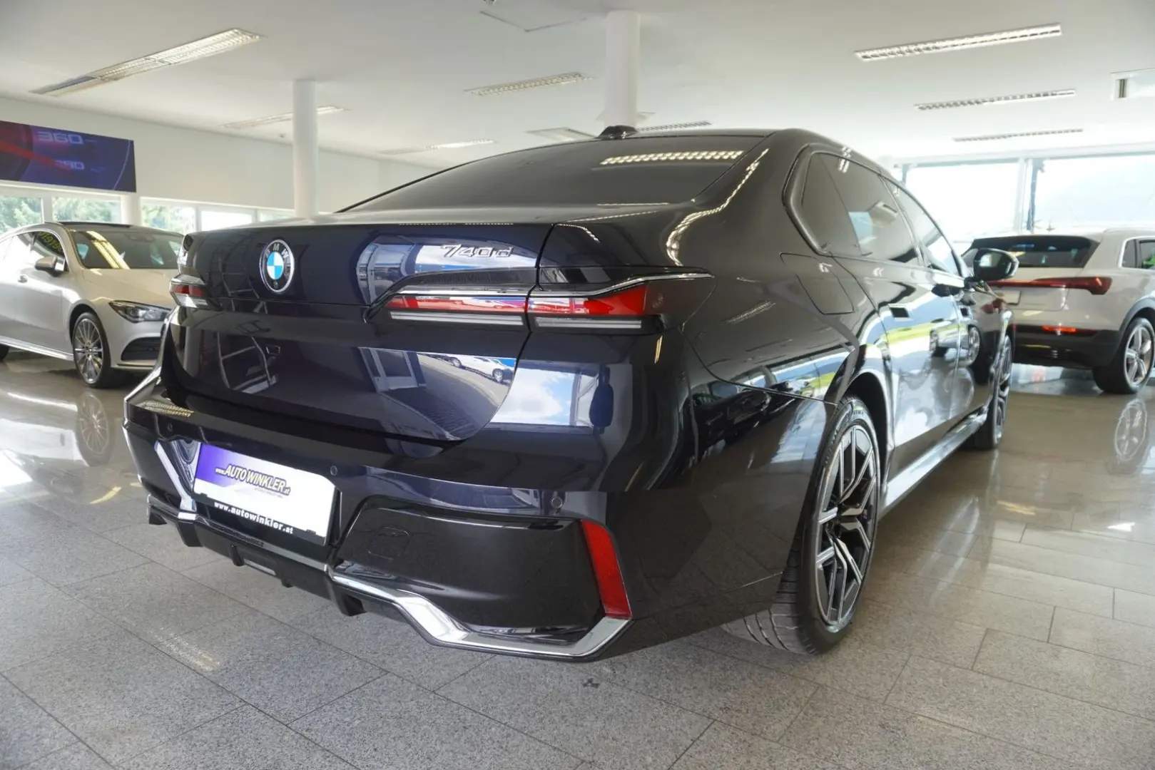 740 d xDrive Limousine Aut. Lang/M/Skyl./Kamera/