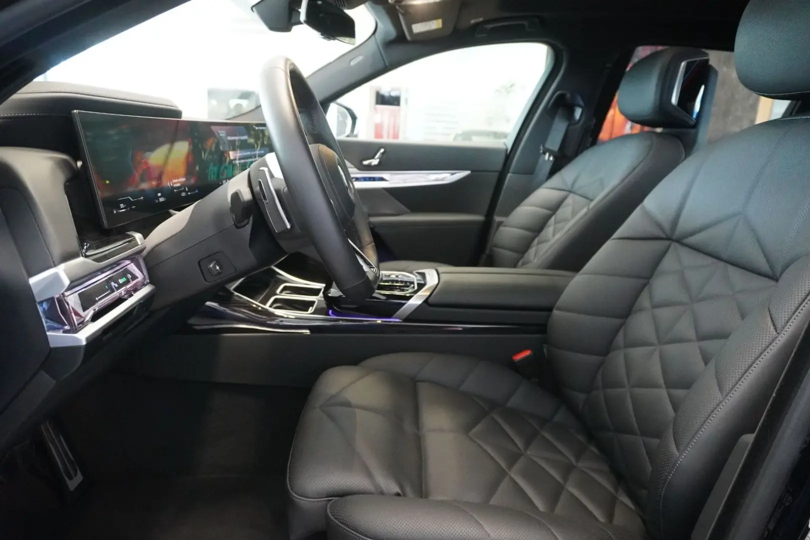 740 d xDrive Limousine Aut. Lang/M/Skyl./Kamera/