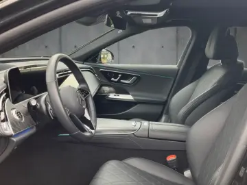 Mercedes-Benz E 300 de EXCLUSIVE Prem./PANO/Bur4D