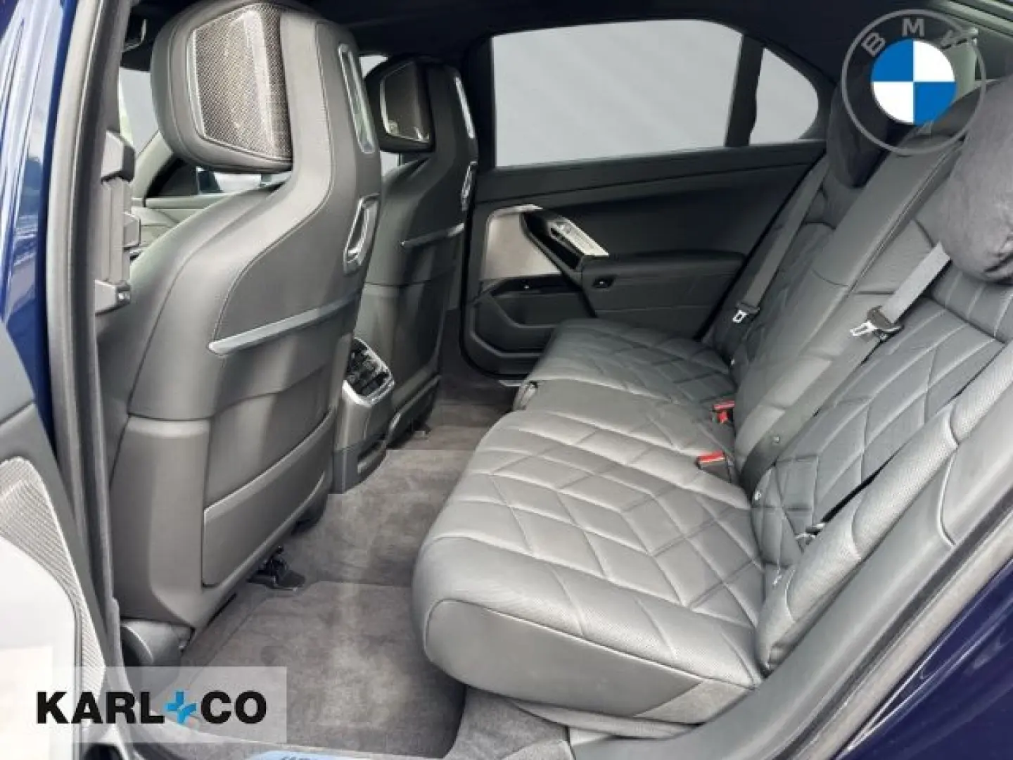 740 INDIVIDUAL Kristall TWO-TONE Executive Loung