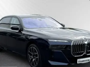 740 INDIVIDUAL Kristall TWO-TONE Executive Loung