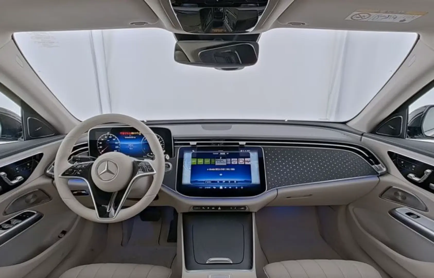 Mercedes-Benz E 300 de EXCLUSIVE Prem/PANO/20