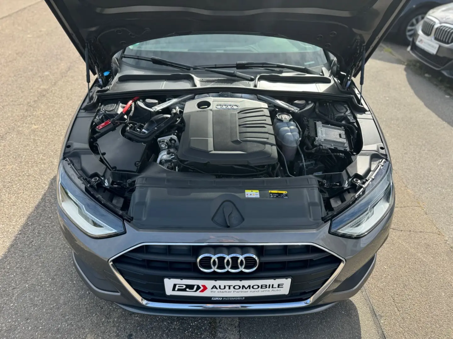A4 Lim. 35 TDI basis Navi LED ACC 1.Hand