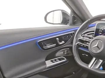 E 300 de AMG Prem./NIGHT/SUPERSCREEN/Bur4D/DIGI/