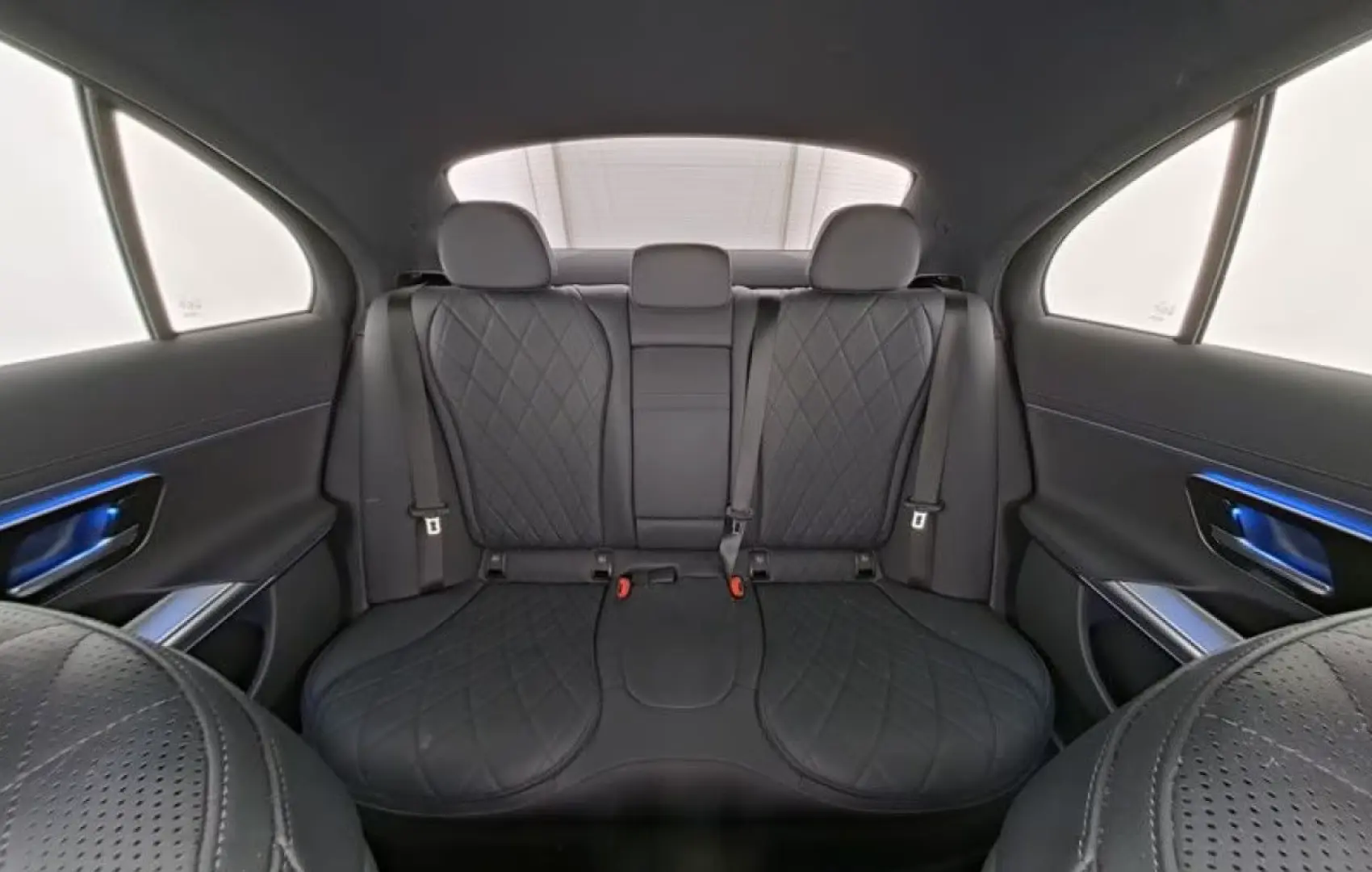 E 300 de AMG Prem./NIGHT/SUPERSCREEN/Bur4D/DIGI/