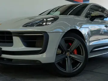 Porsche Macan S MY23 Chalk AIR PANO ACC BOSE MEGA 21z