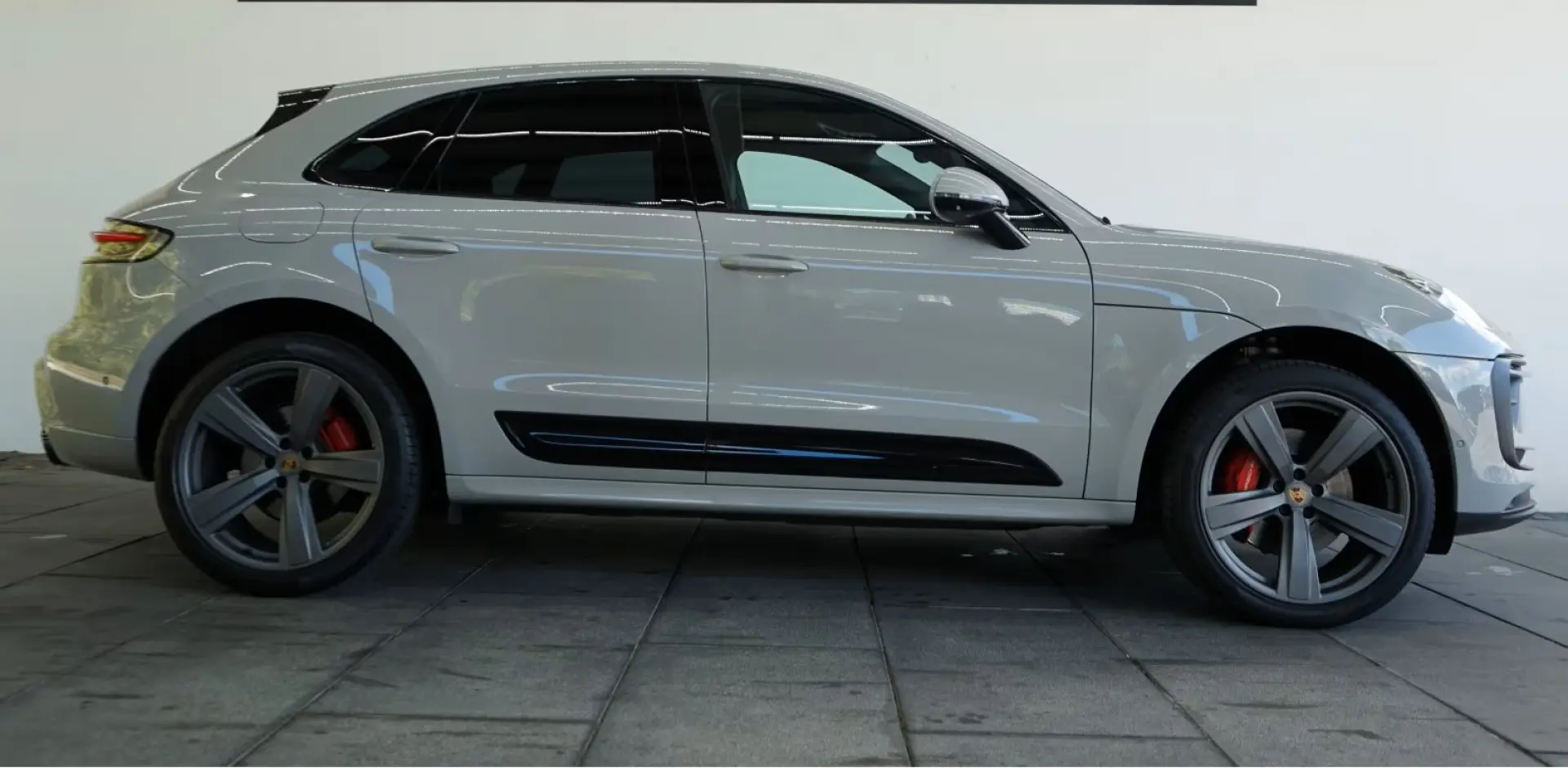 Porsche Macan S MY23/Chalk/AIR/PANO/ACC/BOSE/MEGA/21z