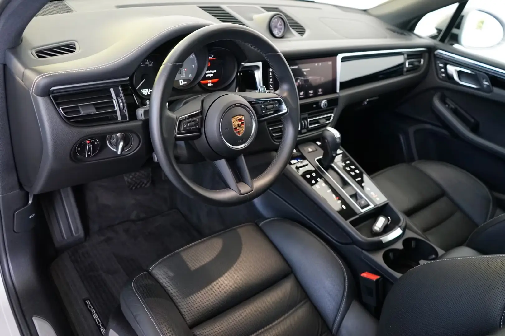 Porsche Macan S MY23/Chalk/AIR/PANO/ACC/BOSE/MEGA/21z