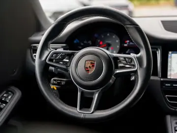Macan Macan S - Pano - 360° - Bose - ACC
