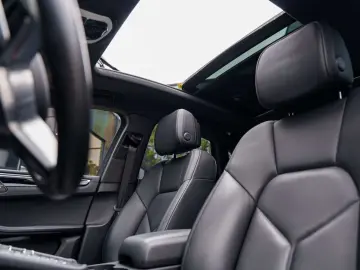 Macan Macan S - Pano - 360° - Bose - ACC