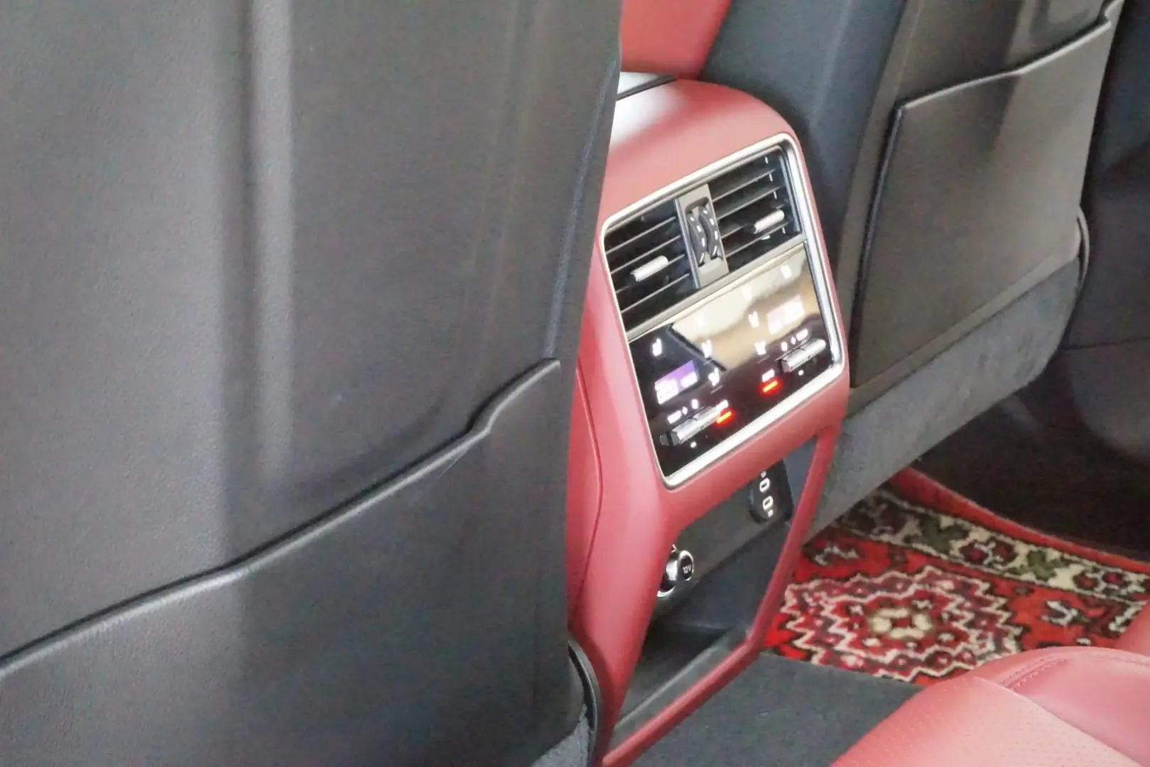 Cayenne Coupe Platinum Edition 3.0 V6