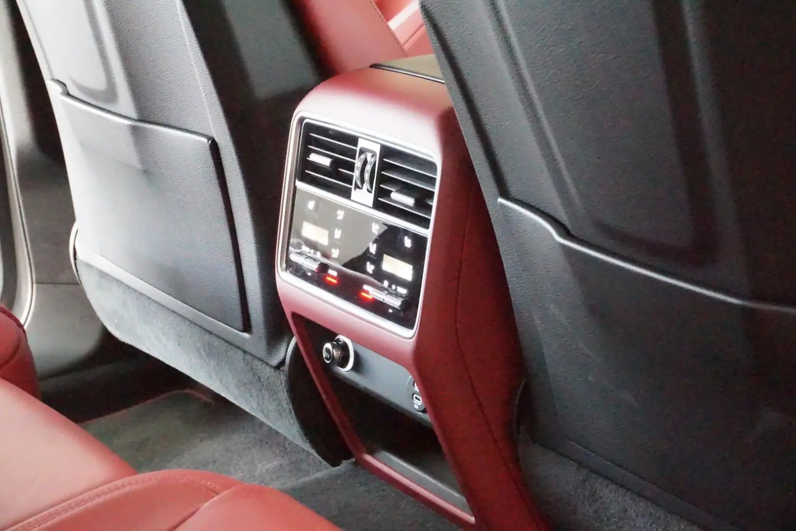 Cayenne Coupe Platinum Edition 3.0 V6