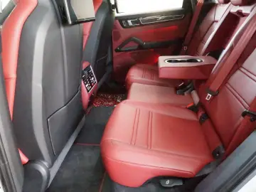 Cayenne Coupe Platinum Edition 3.0 V6