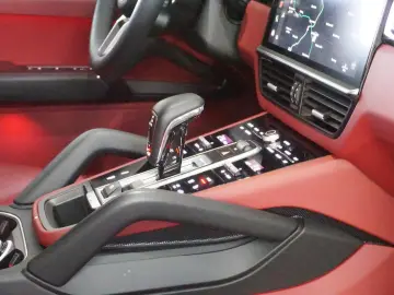 Cayenne Coupe Platinum Edition 3.0 V6
