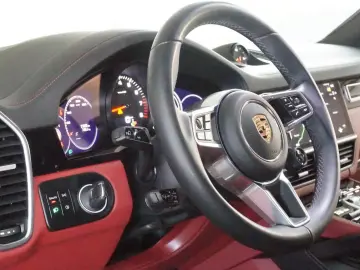 Cayenne Coupe Platinum Edition 3.0 V6