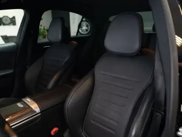 Mercedes-Benz C300 4Matic Hibrid