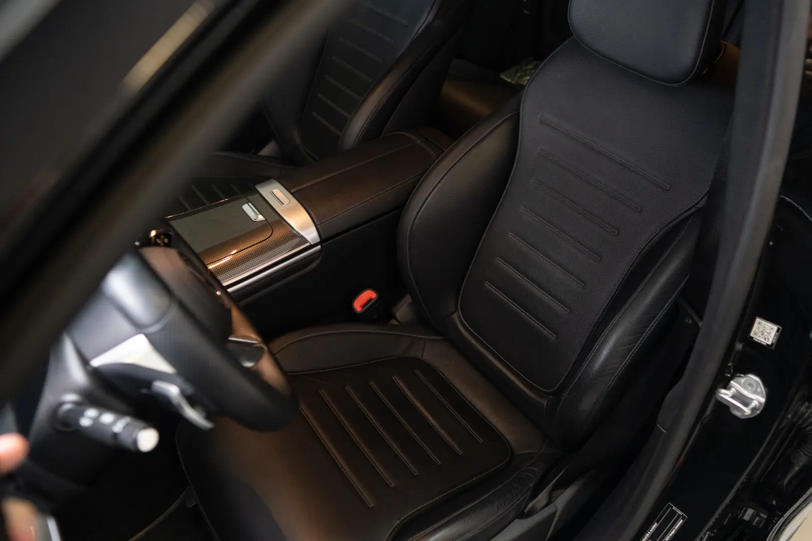 Mercedes-Benz C300 4Matic Hibrid