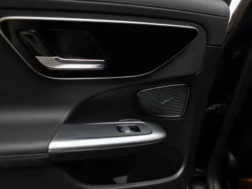 Mercedes-Benz C300 4Matic Hibrid