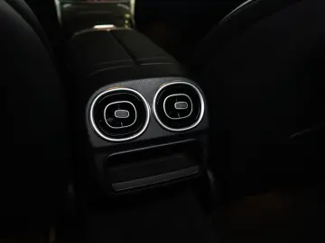 Mercedes-Benz C300 4Matic Hibrid