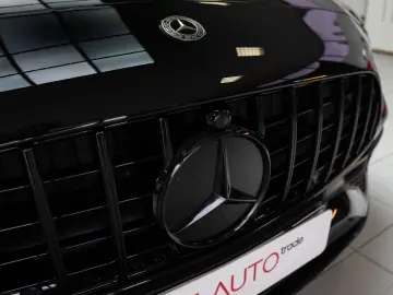 Mercedes-Benz C300 4Matic Hibrid