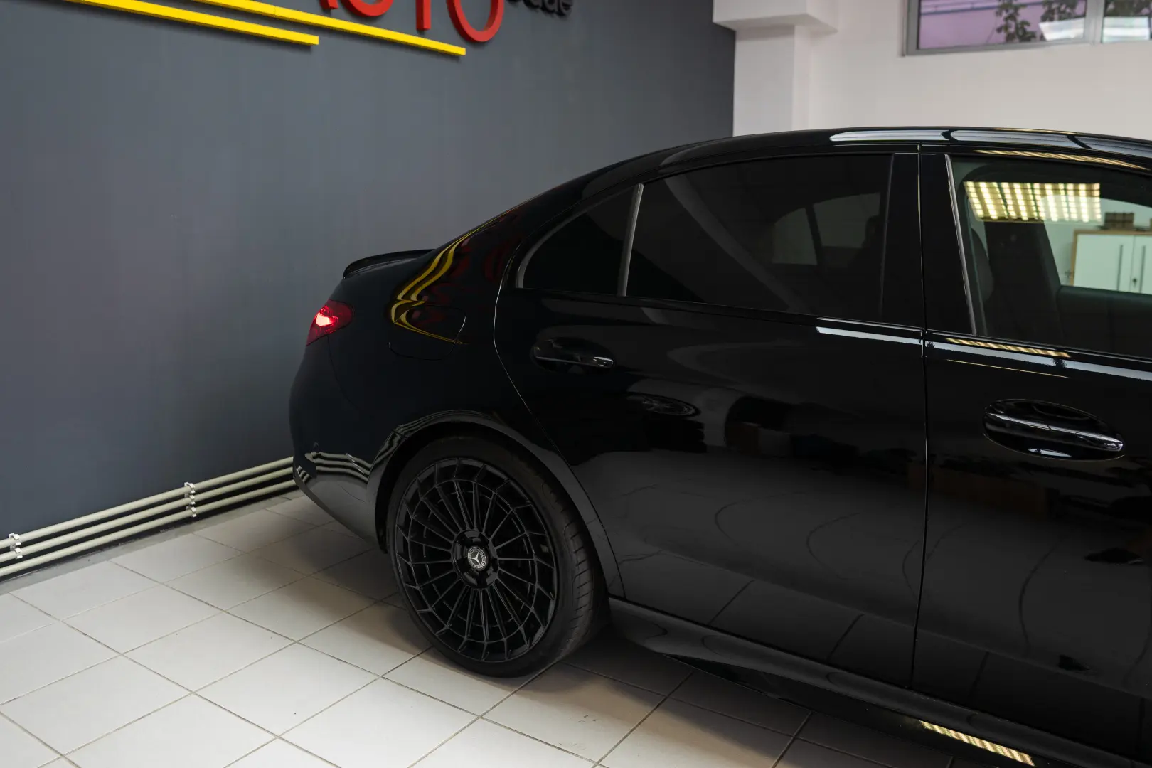 Mercedes-Benz C300 4Matic Hibrid
