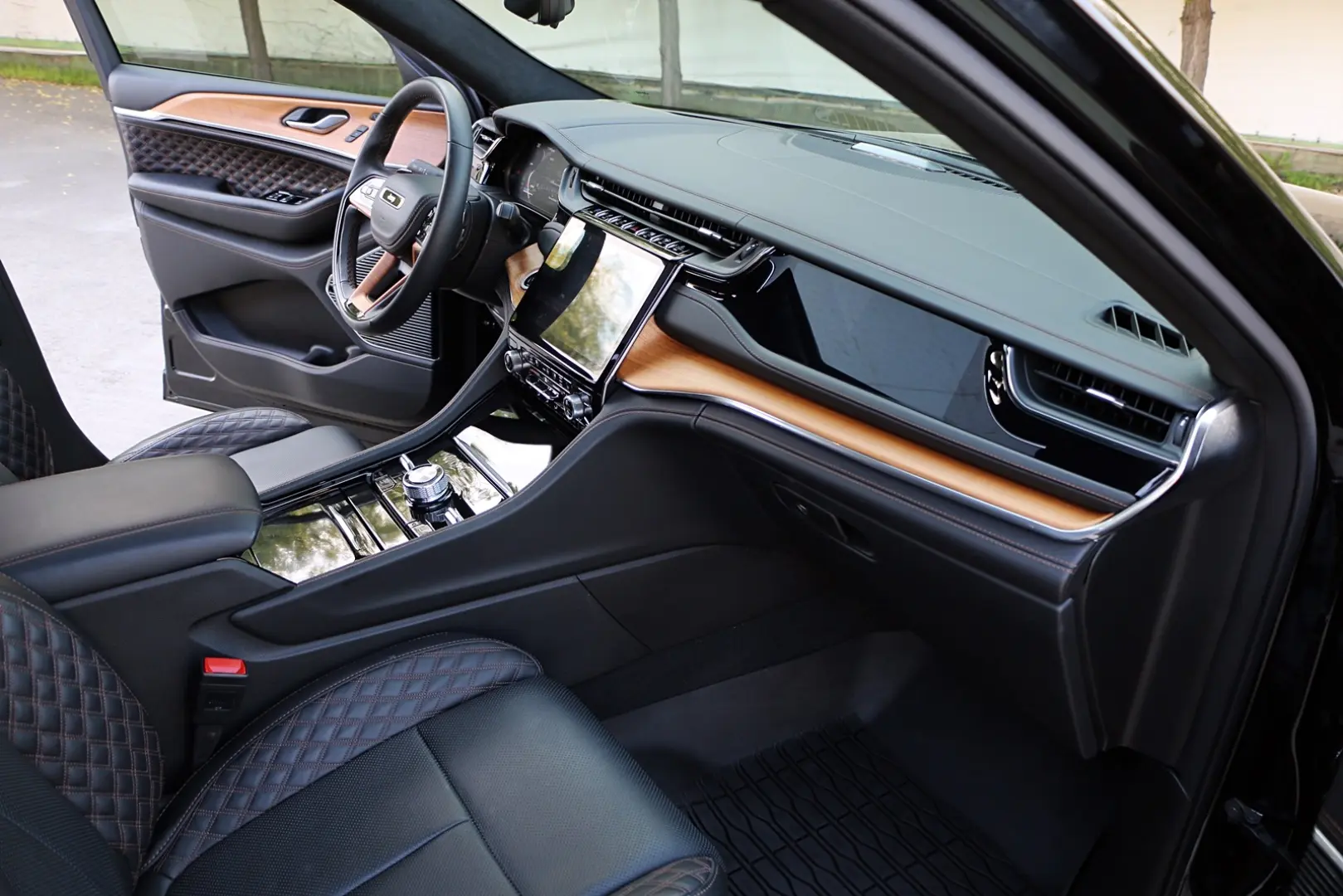 Milanne Auto Trade - Garantie - TVA - HYBRID - Fara Daune