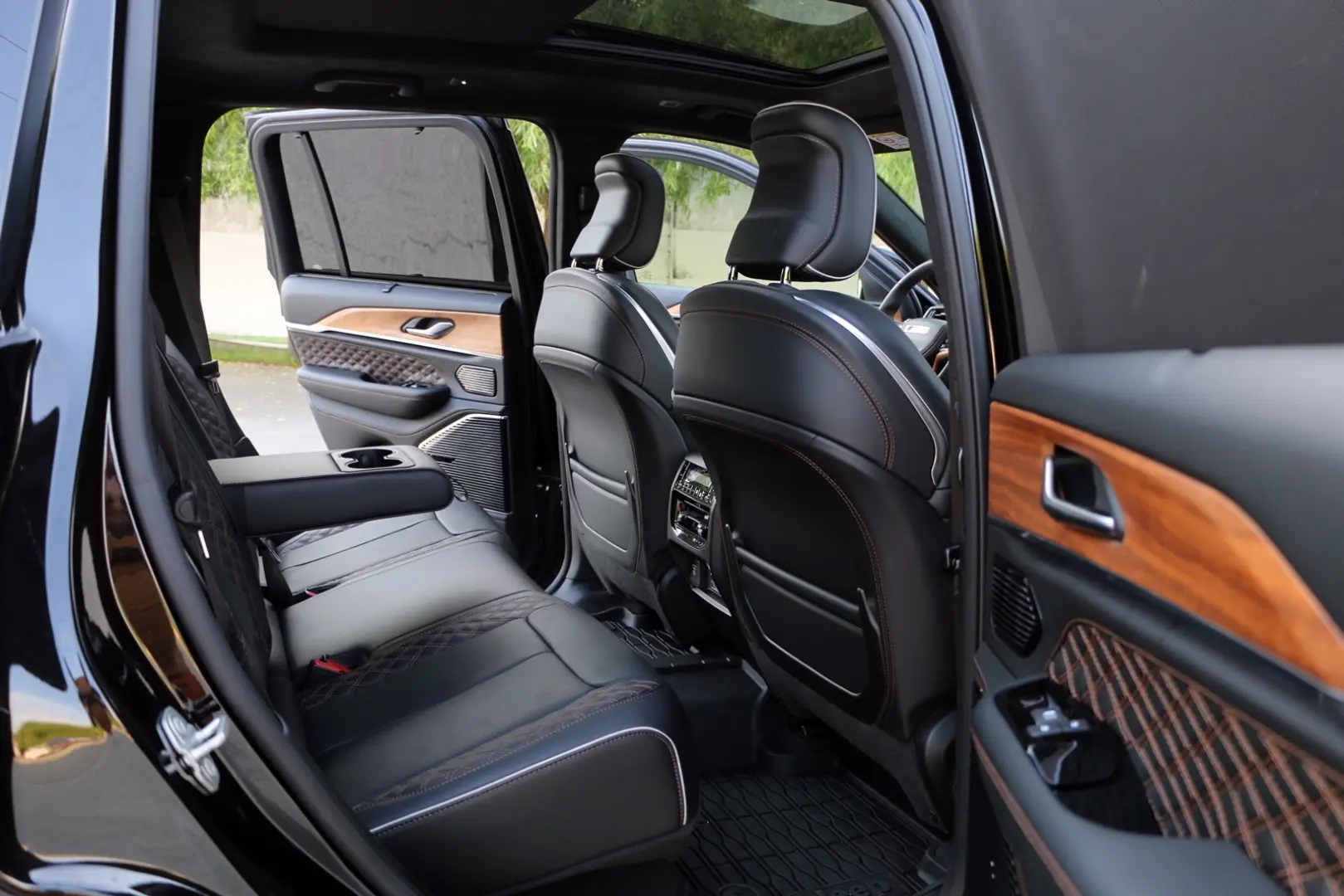 Milanne Auto Trade - Garantie - TVA - HYBRID - Fara Daune