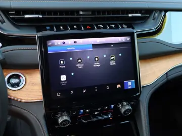 Milanne Auto Trade - Garantie - TVA - HYBRID - Fara Daune