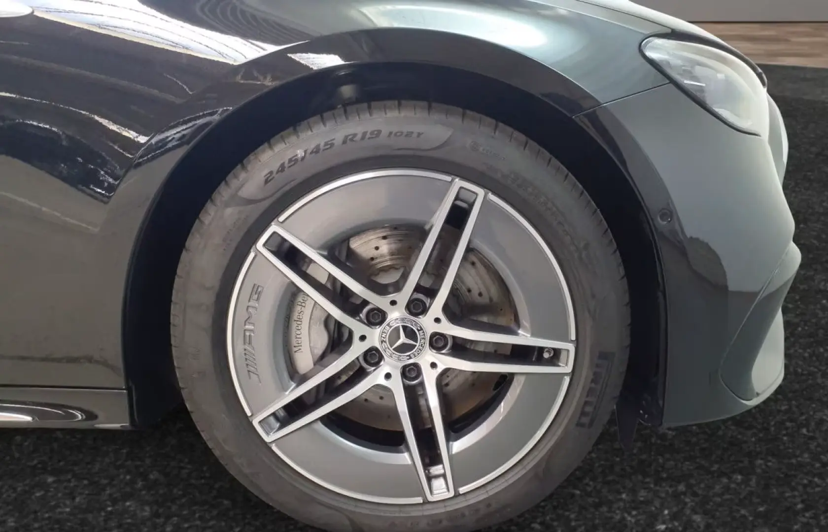 Mercedes-Benz E 300 de AMG Prem  PANO DISTR 360