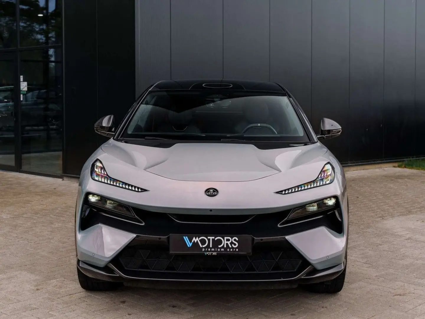 Eletre R