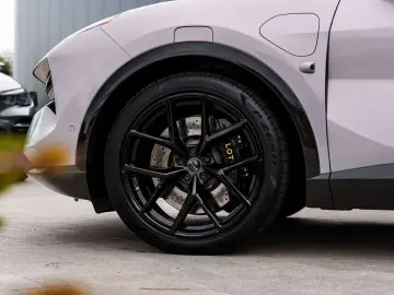 Eletre R