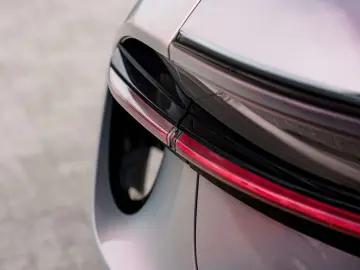 Eletre R