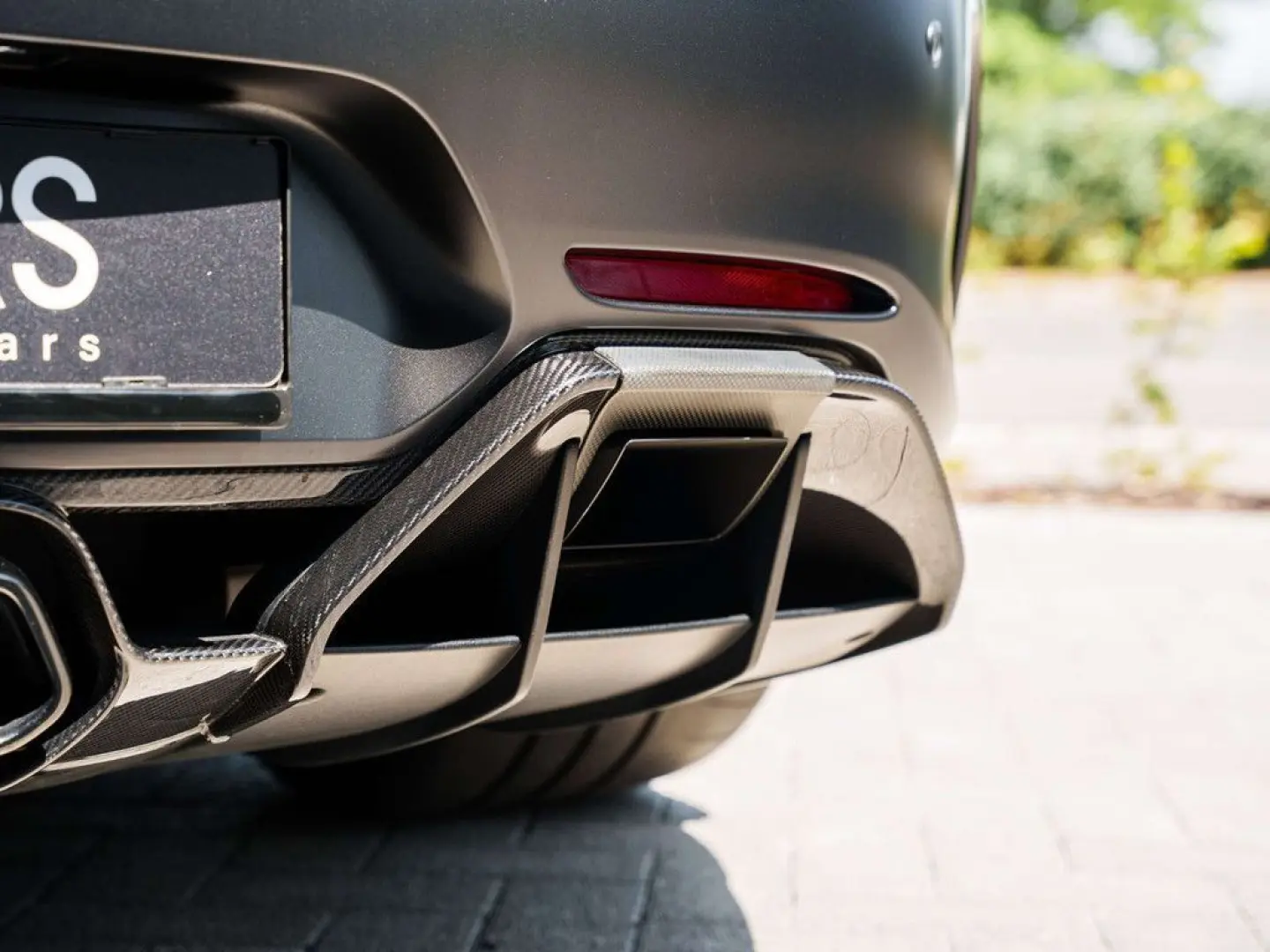 AMG GT R 4.0 V8 BiTurbo - Burmester high end - F