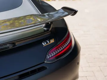 AMG GT R 4.0 V8 BiTurbo - Burmester high end - F