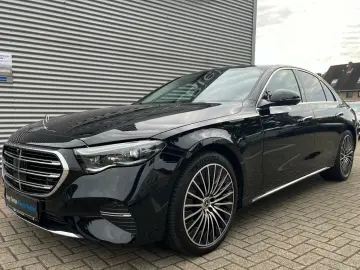 Mercedes-Benz E 300 de 4M ExclusivePrem  20AMG Pano