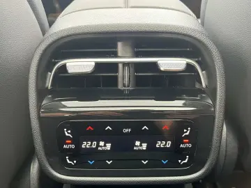 Mercedes-Benz E 300 de 4M ExclusivePrem  20AMG Pano