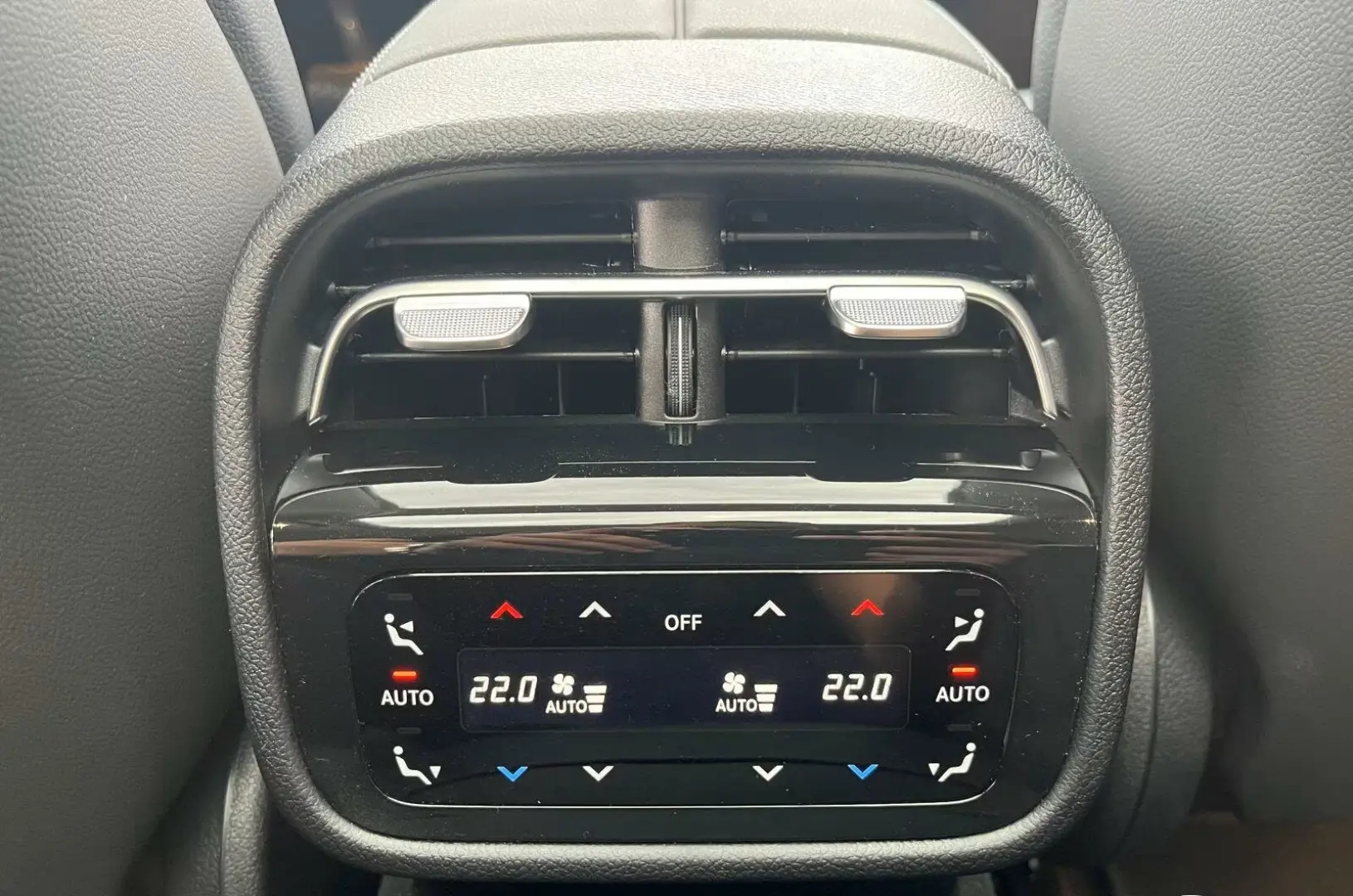 Mercedes-Benz E 300 de 4M ExclusivePrem  20AMG Pano