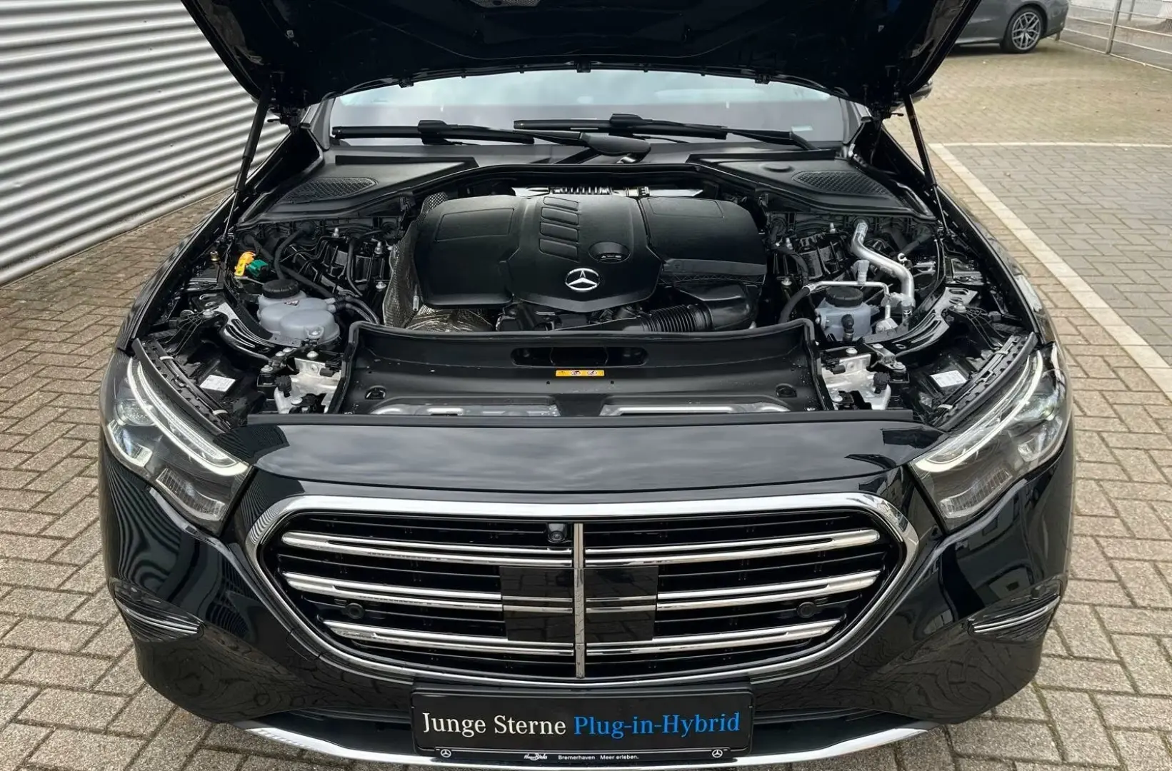 Mercedes-Benz E 300 de 4M ExclusivePrem  20AMG Pano