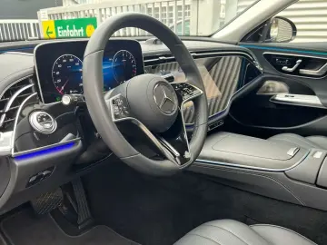 Mercedes-Benz E 300 de 4M ExclusivePrem  20AMG Pano