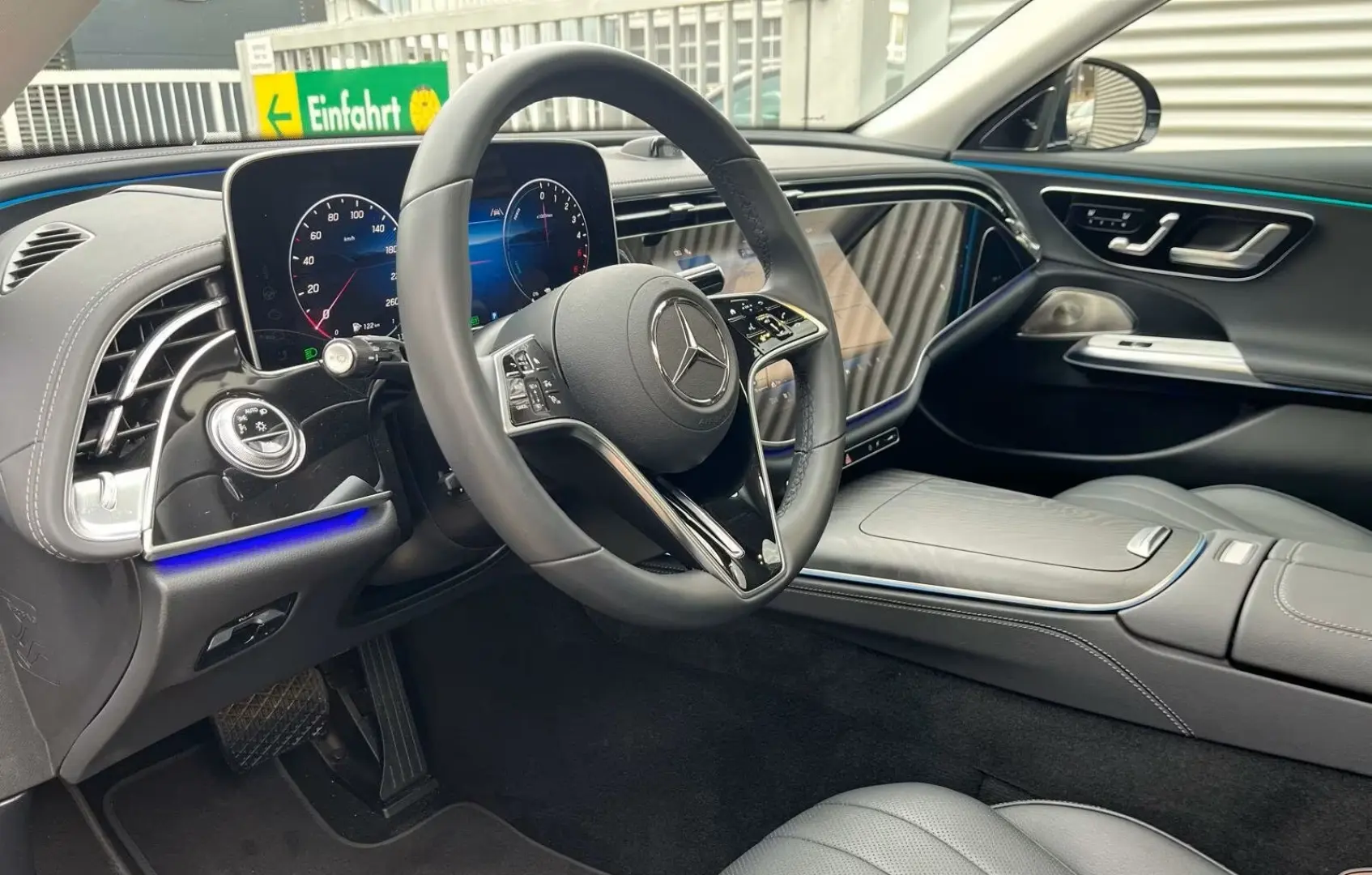 Mercedes-Benz E 300 de 4M ExclusivePrem  20AMG Pano