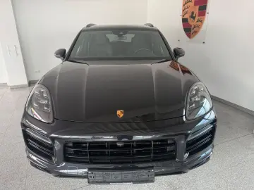 Cayenne E-Hybrid - SPORTPAKET- SPORT DESIGN PAKE