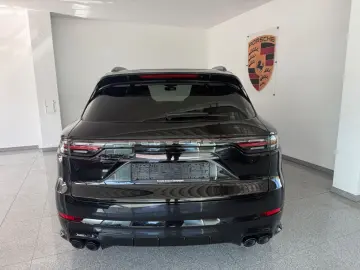 Cayenne E-Hybrid - SPORTPAKET- SPORT DESIGN PAKE